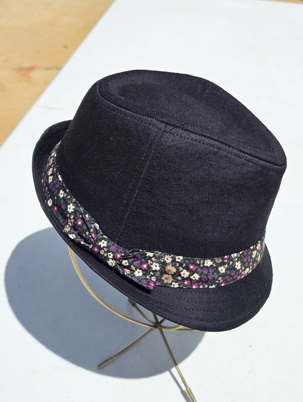 Vintage L.E.I. Black Cotton Fedora With Flowered Band